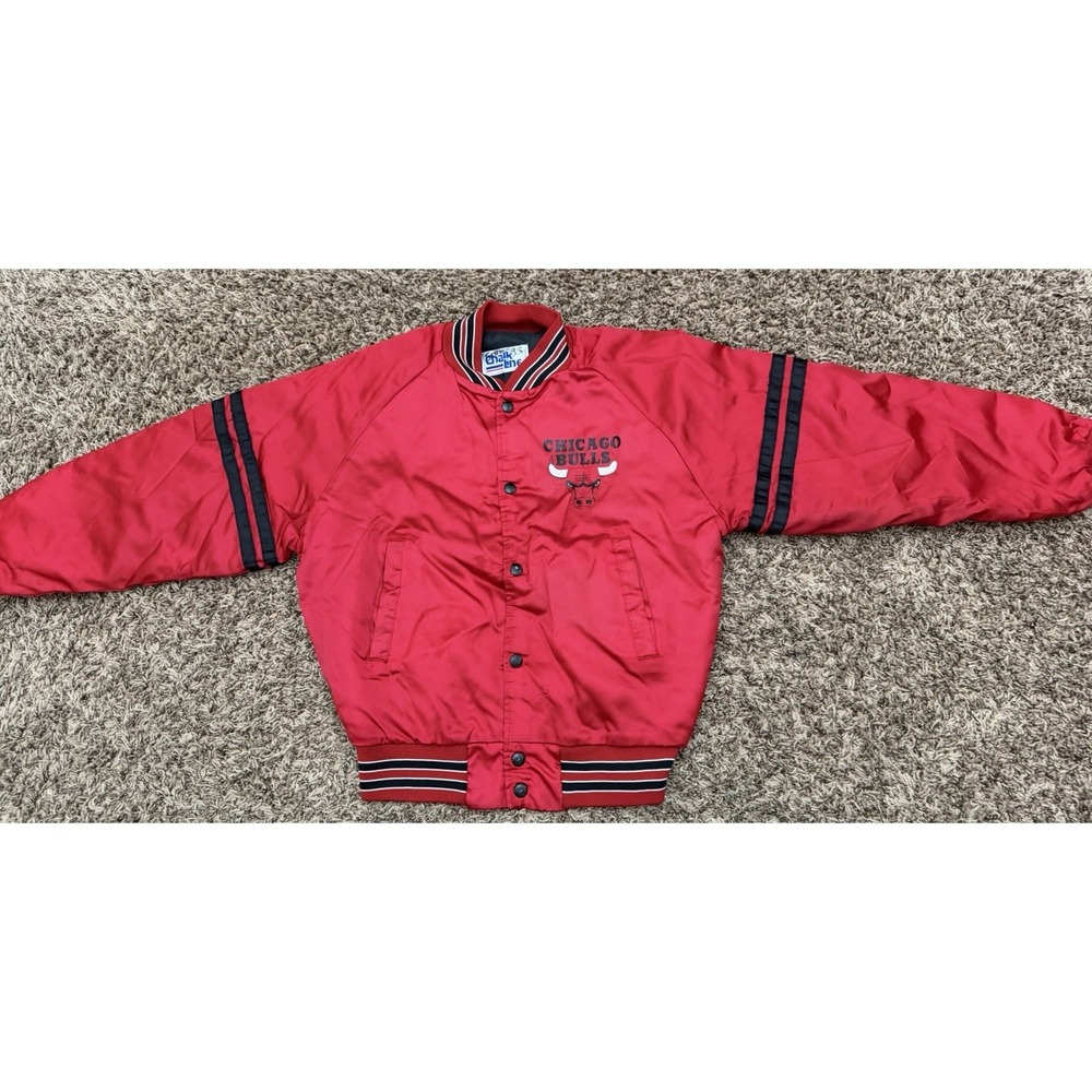 Vintage Chicago Bulls Satin Red Jacket Chalkline Jordan NBA Adult Size Medium